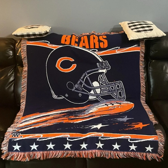 The Northwest Company Other - The Northwest Company Vintage Chicago Bears NFL quilted knit blanket